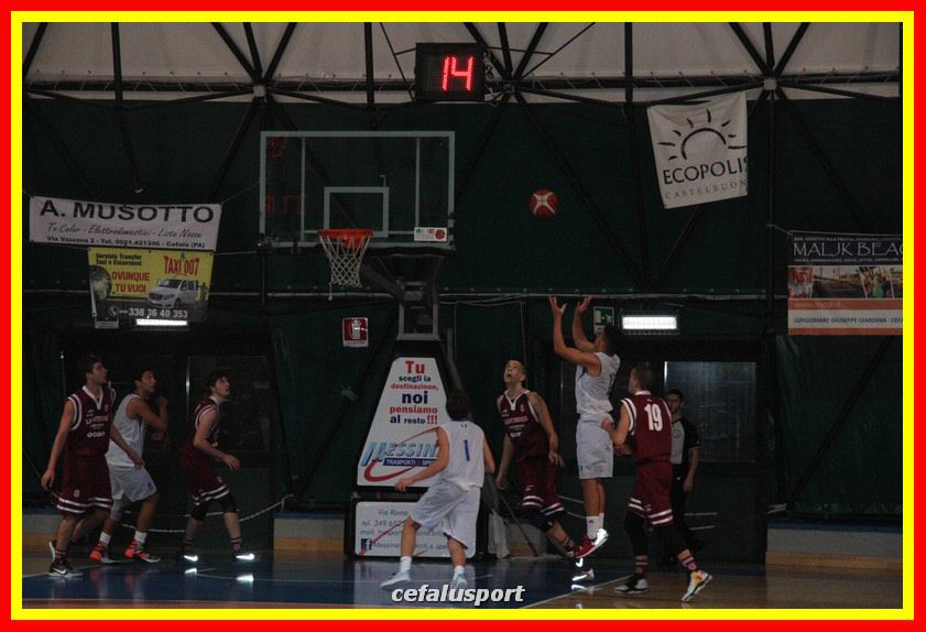 131031 BasketU18 046_tn.jpg